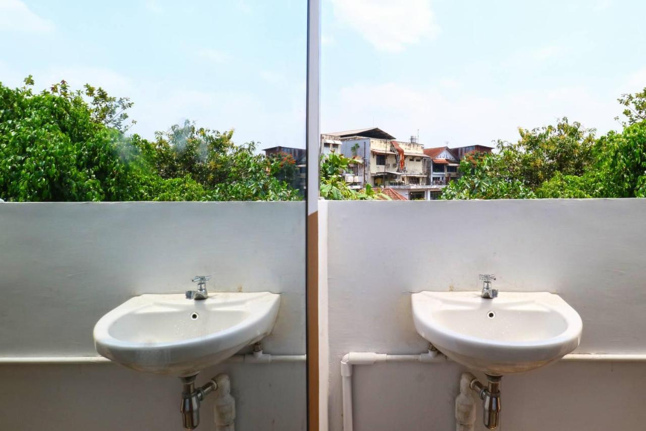 Pondok Backpacker City Square Malang Eksteriør bilde